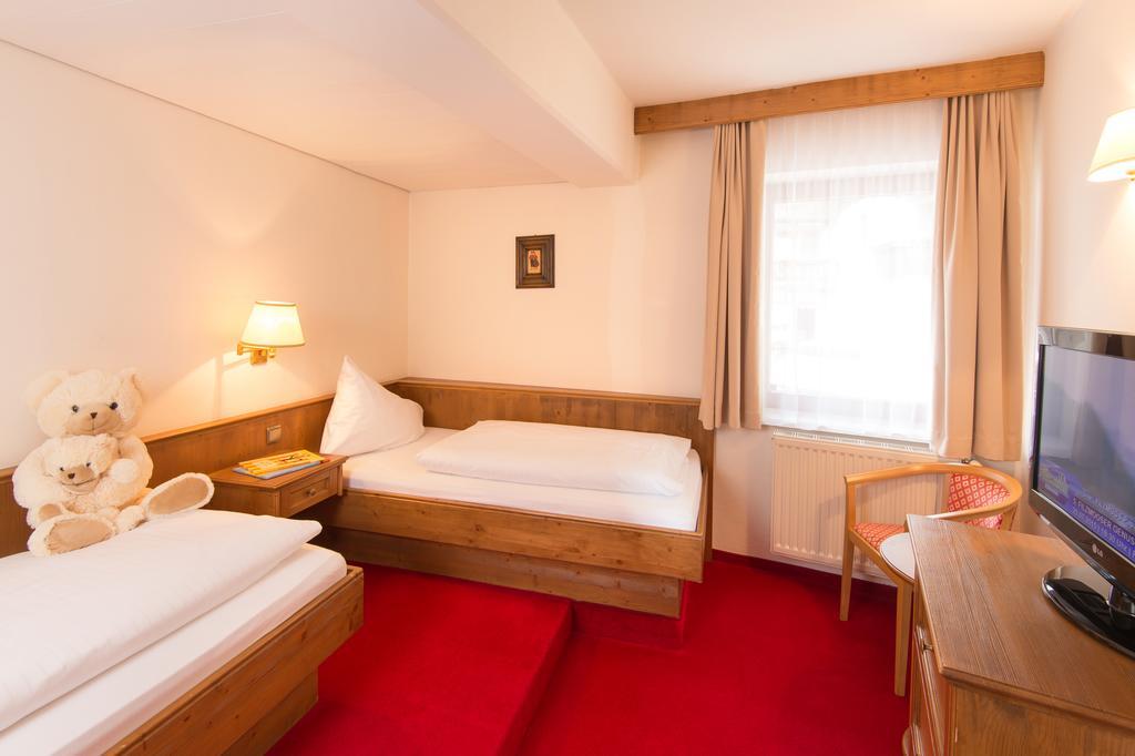 Hotel Dachstein Filzmoos Pokoj fotografie